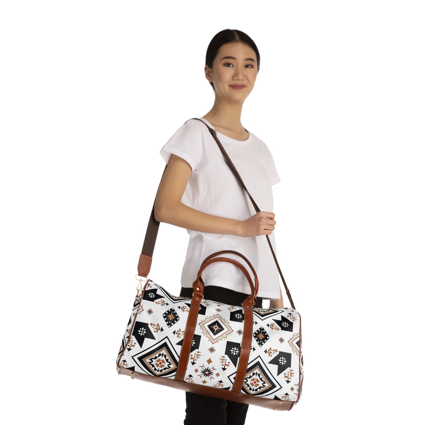 Set off on your next adventure with the Geometric Aztec Travel Bag, exclusively from Texas Diamond D Farms. 