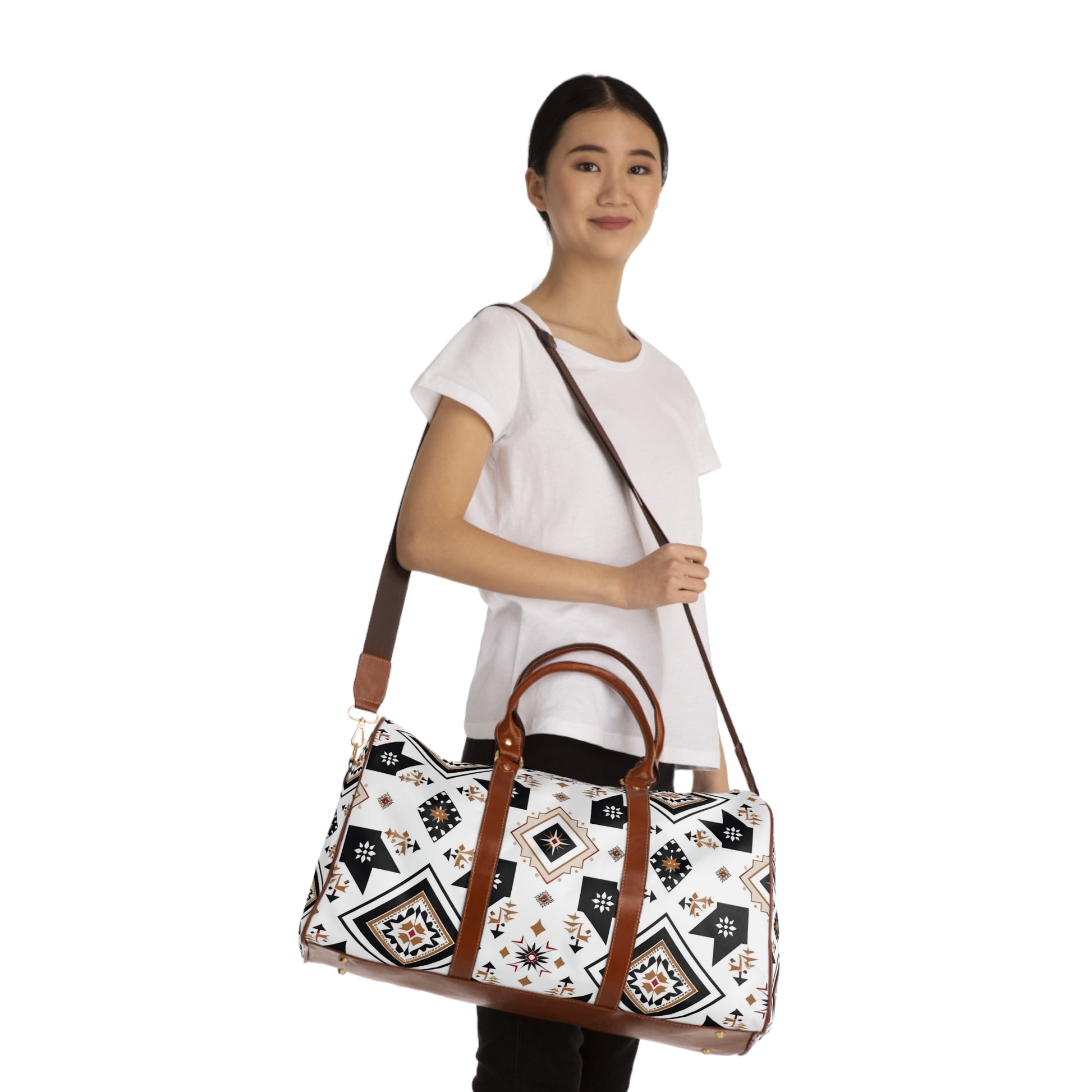 Set off on your next adventure with the Geometric Aztec Travel Bag, exclusively from Texas Diamond D Farms. 